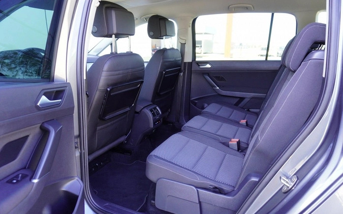 Volkswagen Touran cena 74999 przebieg: 118000, rok produkcji 2016 z Golub-Dobrzyń małe 562